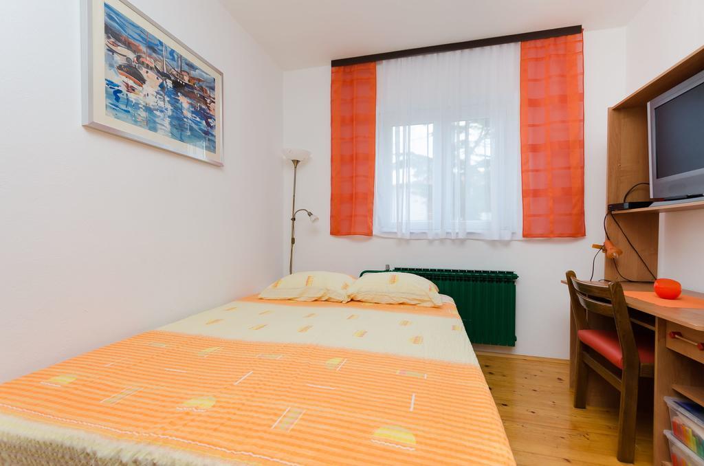 Apartment Bozena Punat Dış mekan fotoğraf